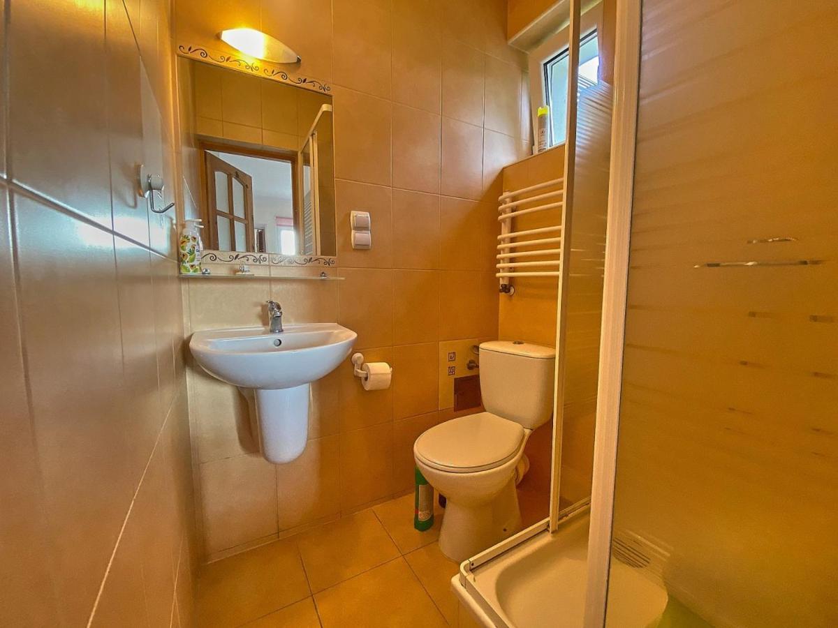 Ferienwohnung Dom Pod Wedrownym Aniolem Schreiberhau Exterior foto