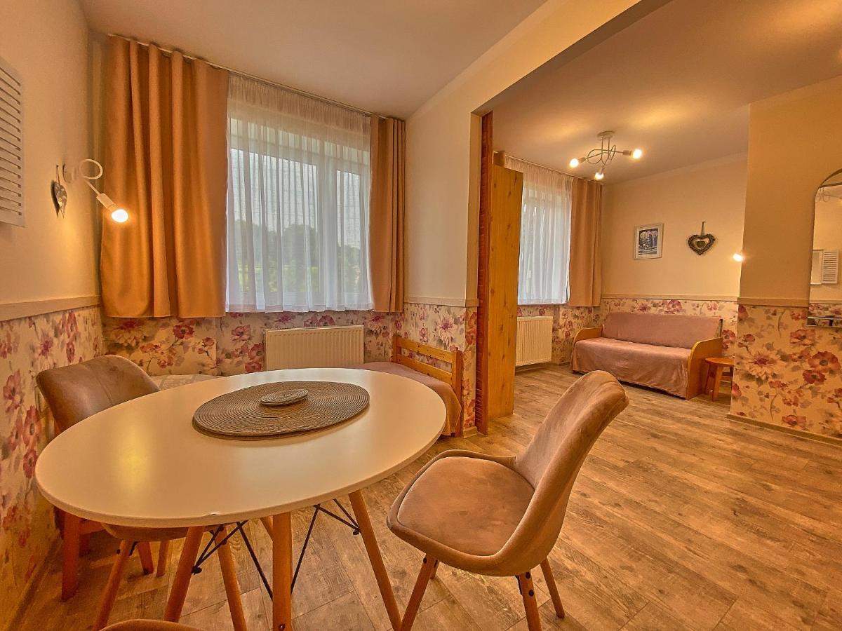 Ferienwohnung Dom Pod Wedrownym Aniolem Schreiberhau Exterior foto