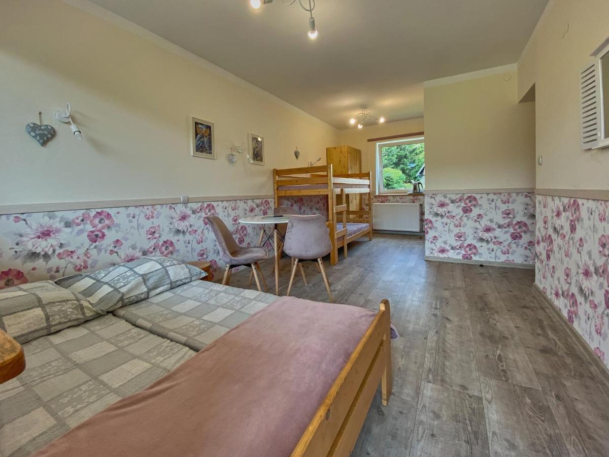 Ferienwohnung Dom Pod Wedrownym Aniolem Schreiberhau Exterior foto